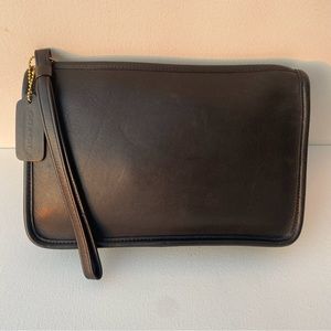 Vintage Coach unisex zip top clutch